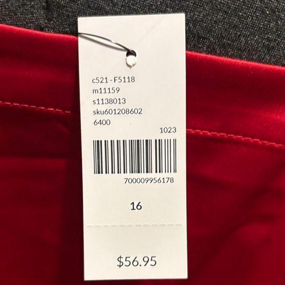 Lane Bryant Red Camisole - Picture 4 of 7